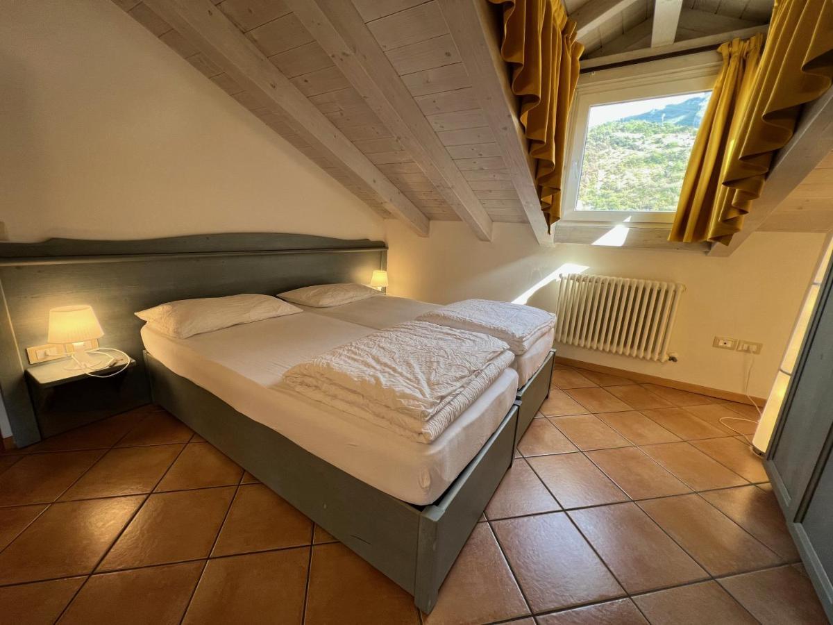 Studio Apartments Baia Azzurra 7 Torbole Sul Garda Exterior foto